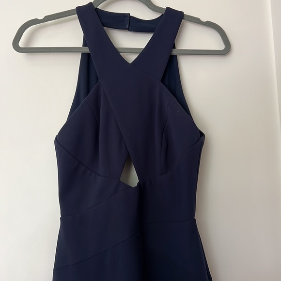 BCBGMAXAZRIA Blue Cross Front Cutout Gown Size 2 - Picture 4 of 7